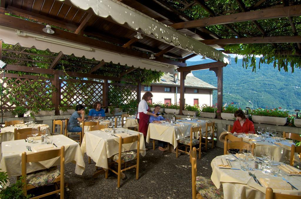 Altavilla Locanda E Tipica Trattoria Bianzone Exterior photo