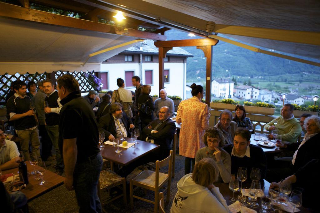 Altavilla Locanda E Tipica Trattoria Bianzone Exterior photo